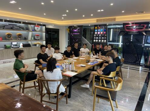 五车名车维修美容服务中心携手红鸟，共筑超抗污隐形车衣新篇章